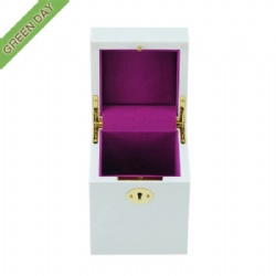 Custom Black Lacquer Finish Luxury Wooden Perfume Box with Lock